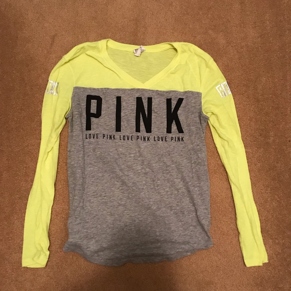VS long sleeve shirt